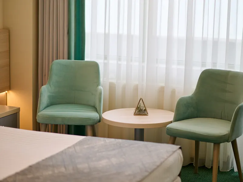 Apartament cu balcon si vedere catre mare, Hotel Malibu Mamaia, foto 9